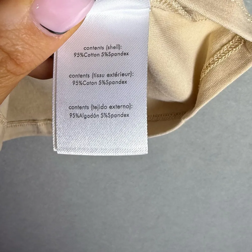 Brand New WeWoreWhat Cropped Baby V-Neck Short Sleeve T-Shirt in Beige NWT - Image 6