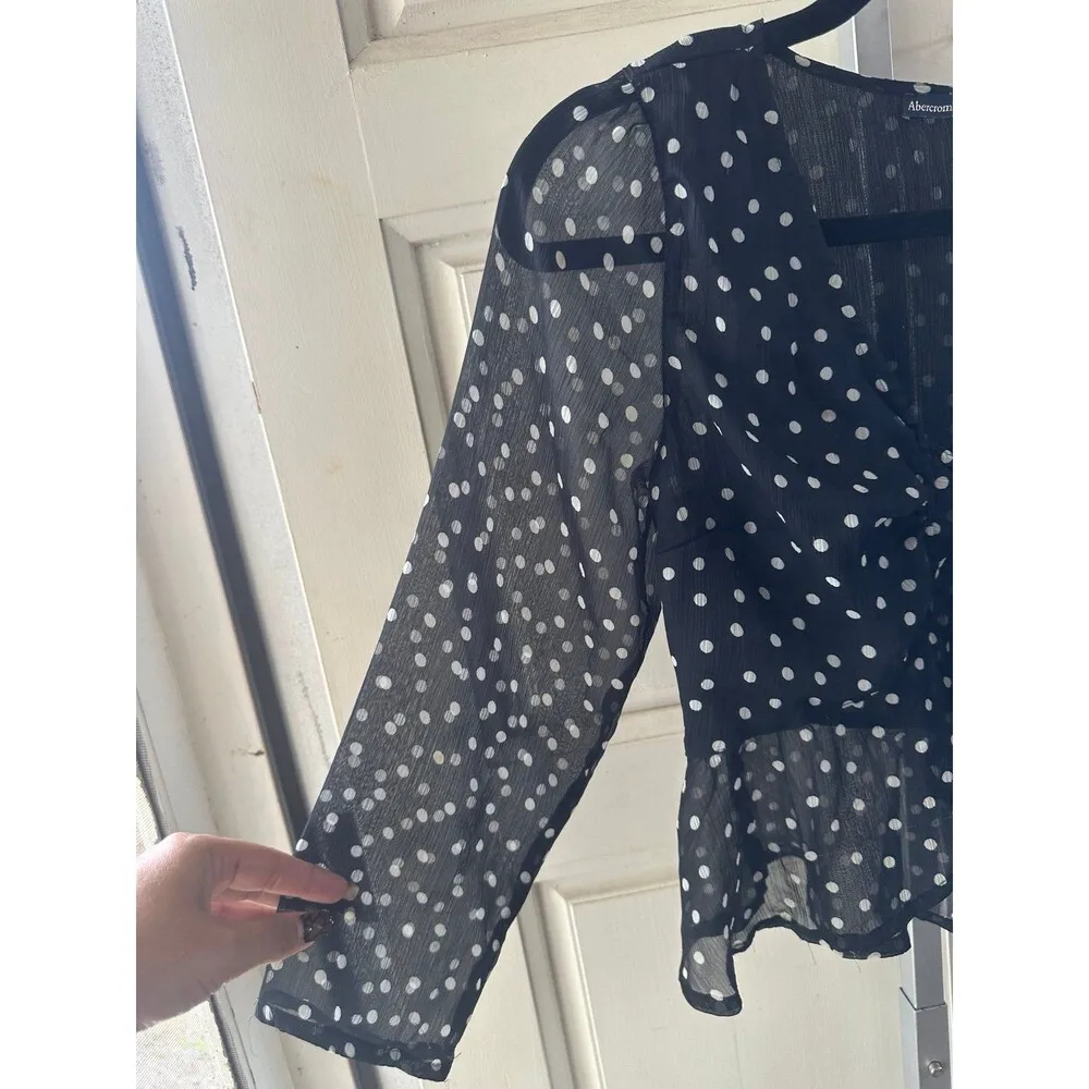 Abercrombie & Fitch Sheer Partial Lined Polka Dot Tie Front Crop Peplum Top S - Image 4