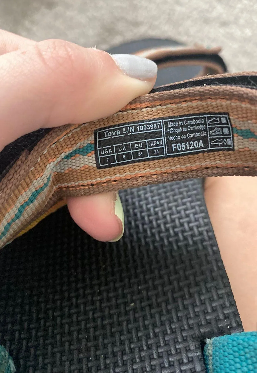 Teva Cactus Sunflower Print - Image 4