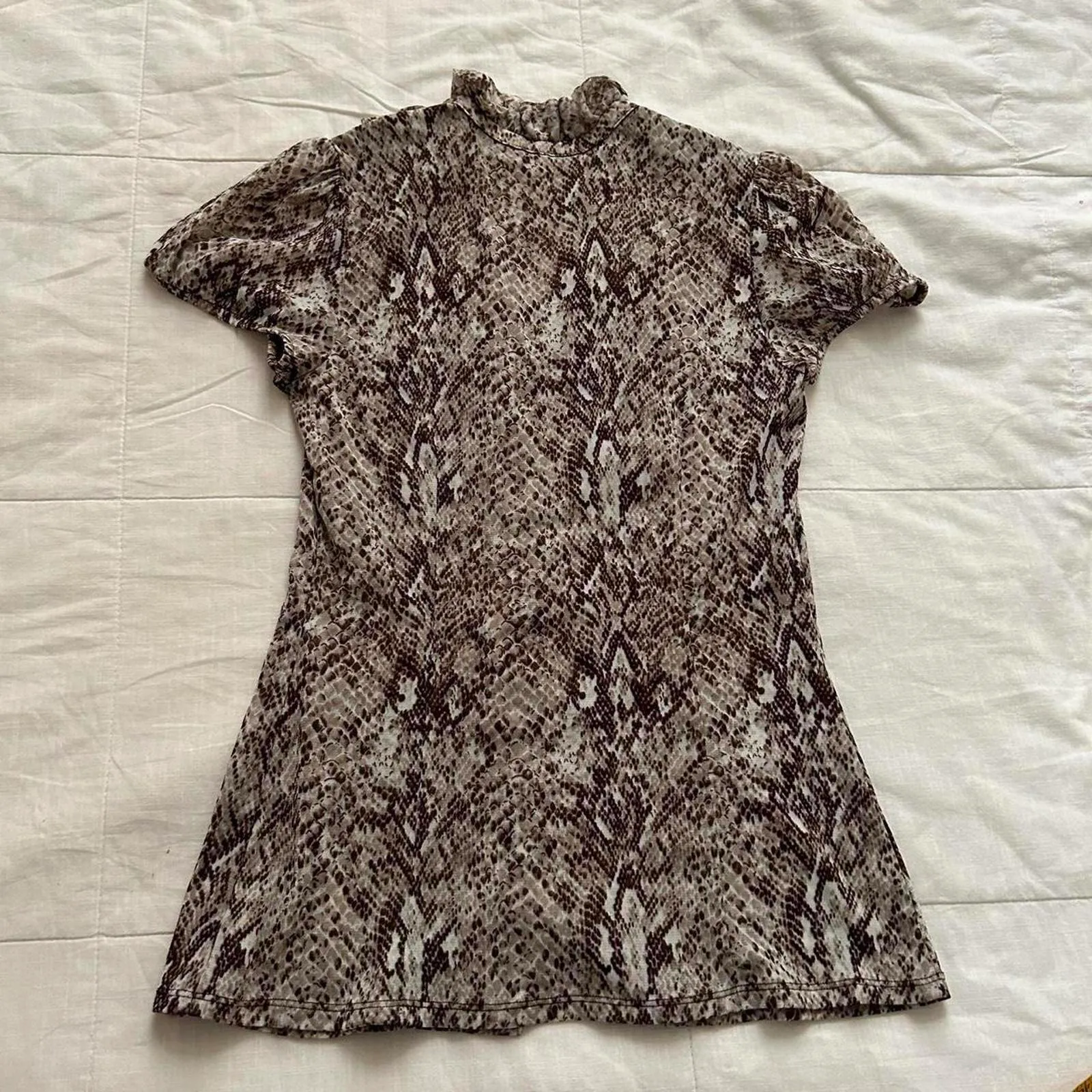 INC Brown and cream snake print top with ruffled collar Size medium - Image 4