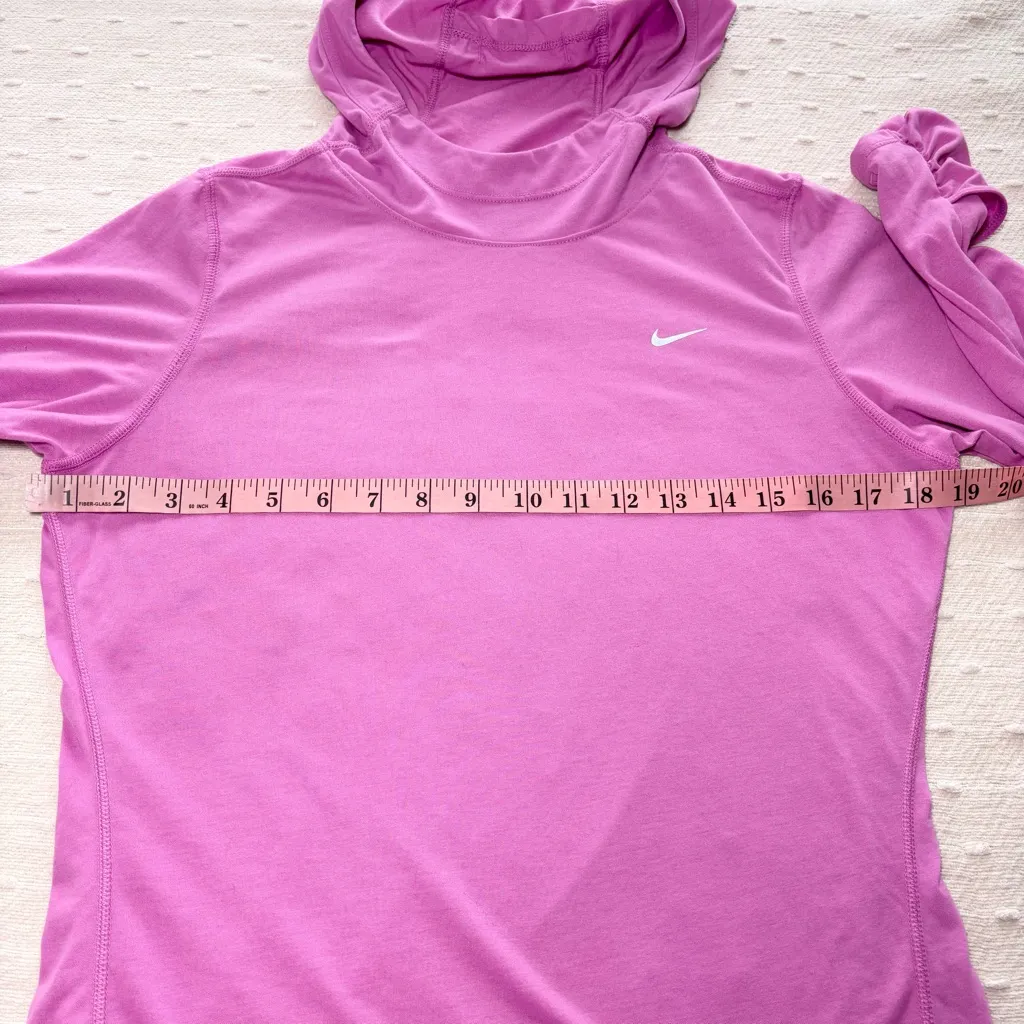 Nike Dri-Fit Fuchsia Pink Hooded Long Sleeve Running‎ Top  Size M - Image 6
