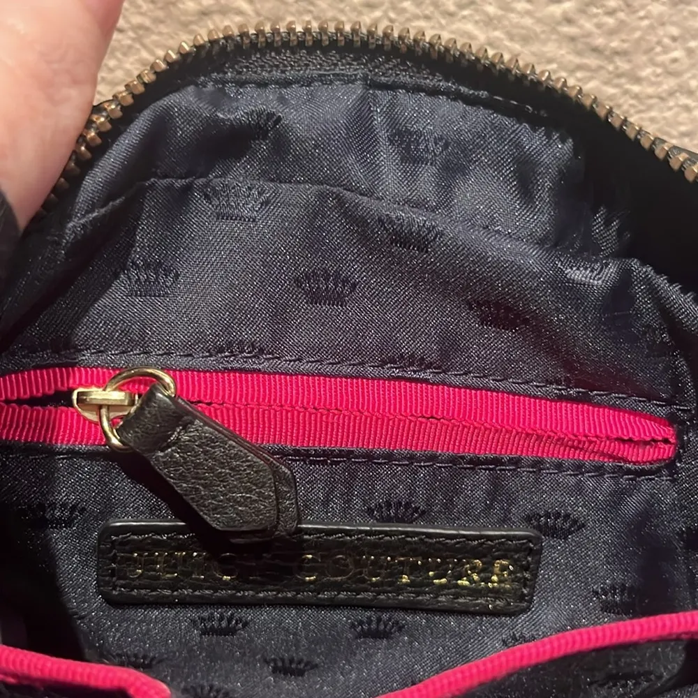 Juicy Couture Black Quilted Cross Body Purse Larchmont - Image 11