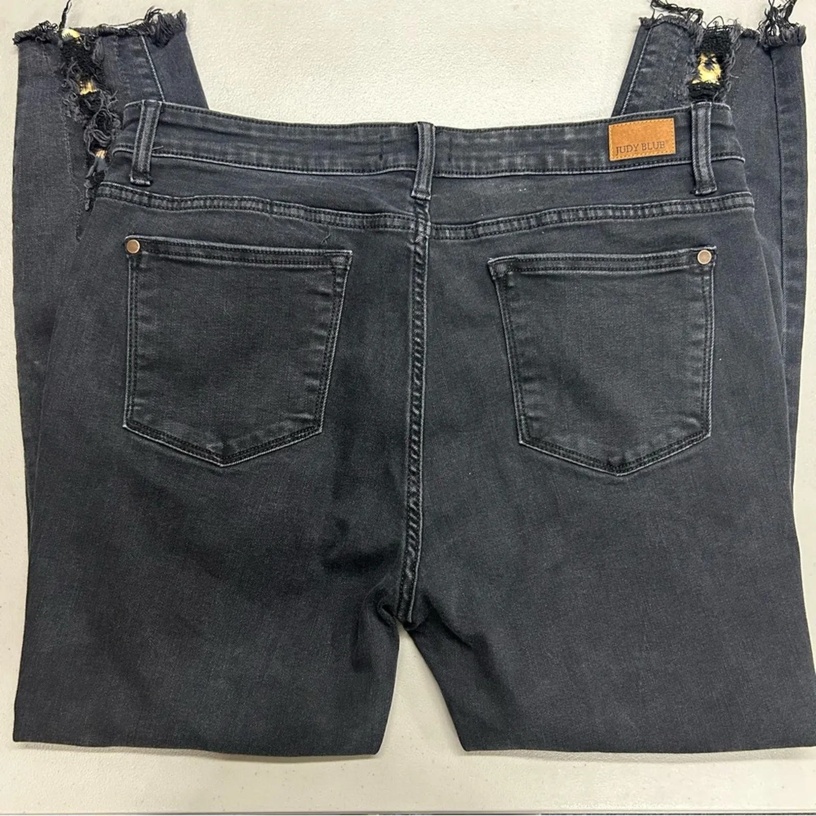 Judy Blue Black Denim Jeans Distressed Cheetah Print Skinny Fit Women Size 32 - Image 6