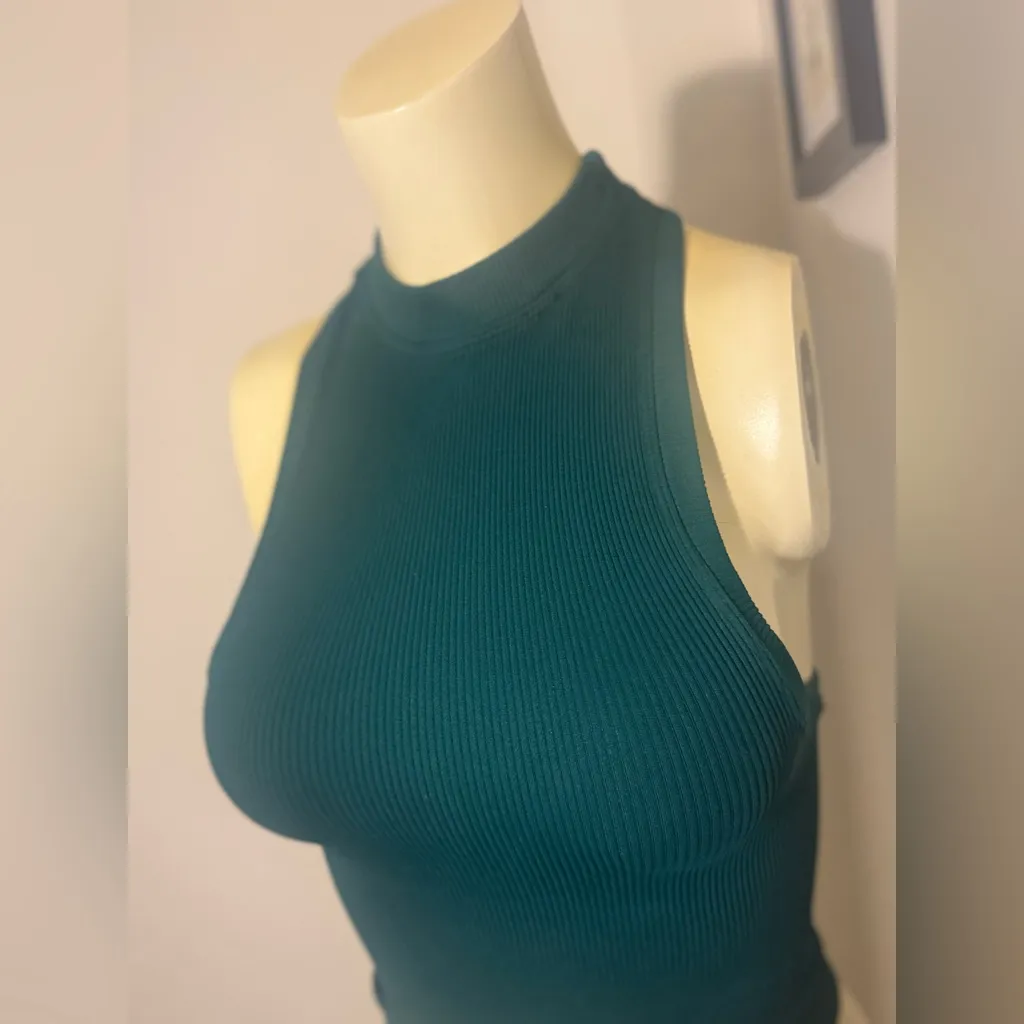 Free People Movement  Ribbed Tank Top M/L Green High Neck Mock Neck Misprint - Image 2