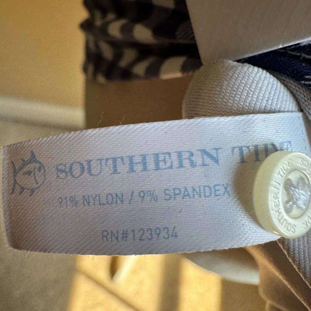 NWT Southern Tide Jennifer Gingham Performance Tank in Nautical Navy - Image 9