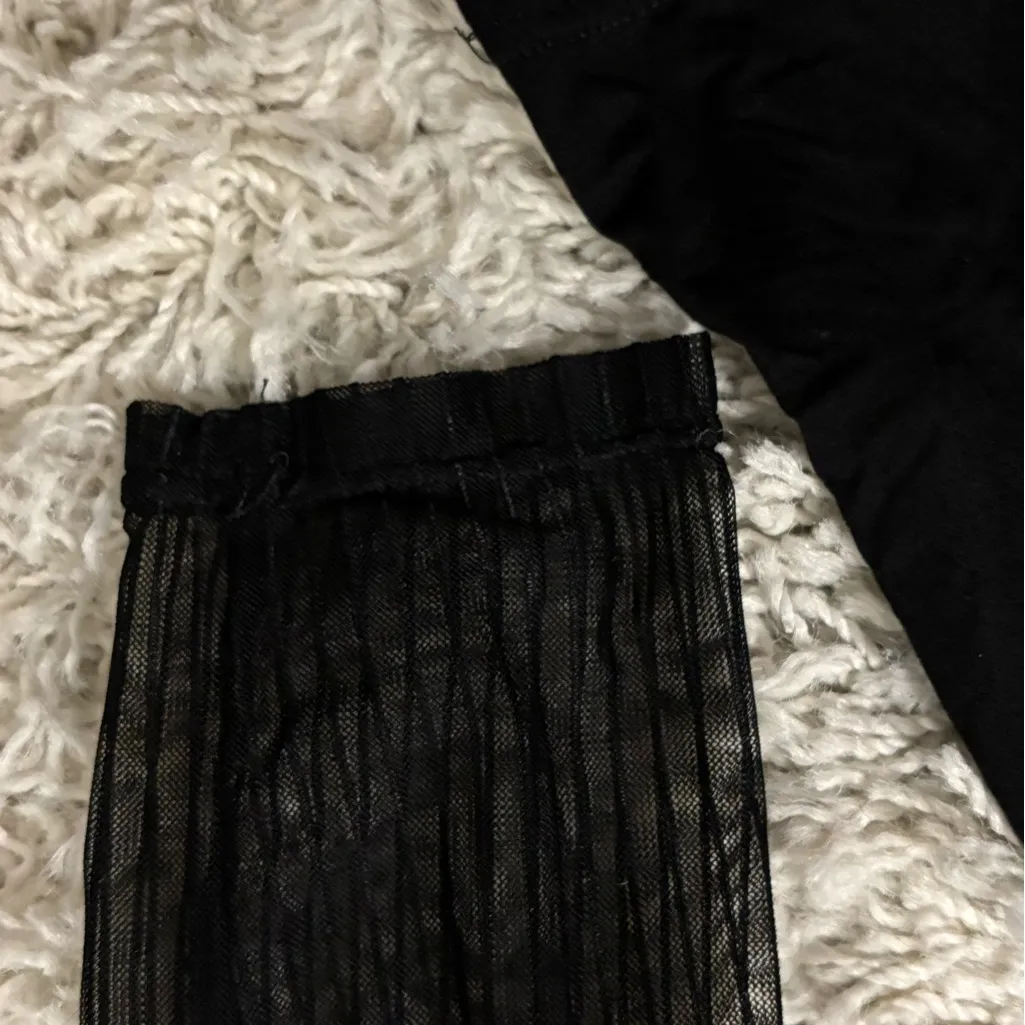 Black Sheer Long Sleeve Top Size XL - Image 4