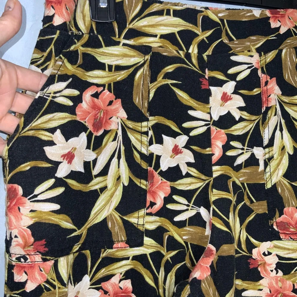 Kensie Linen Blend Black Floral High Waist Wide-Leg Cropped Pants Pockets Medium - Image 5