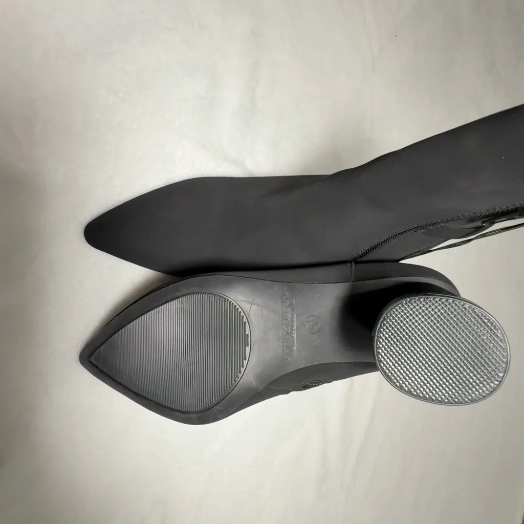 London Fog  Black Ankle Boots with Silver Accent - Image 7