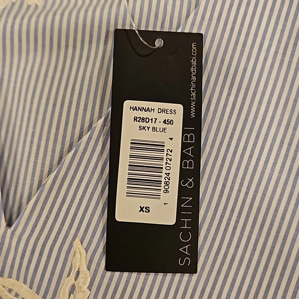💕SACHIN & BABI💕 Hannnah Dress ~ Sky Blue Pin Stripe Print Embroidered XS NWT - Image 9