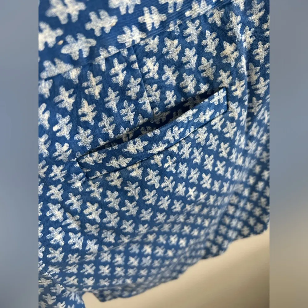 JCREW SHORTS. Looks brand new - Image 8