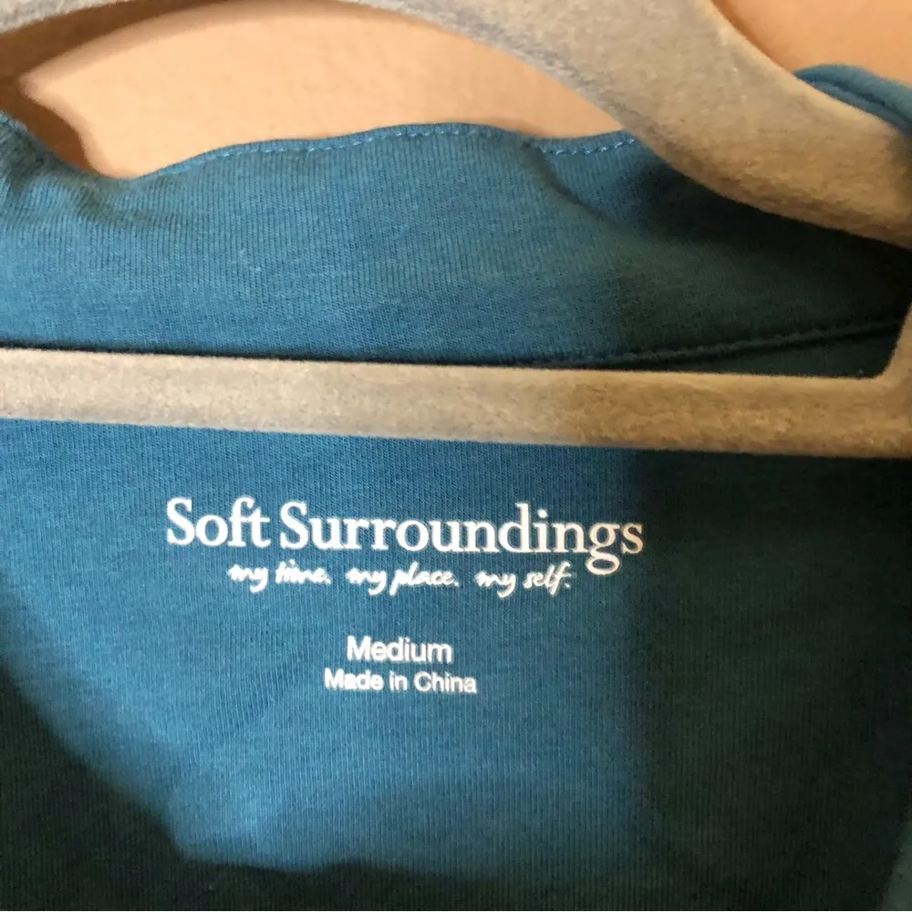 Soft Surroundings Moderne Big Shirt Button Front‎ Pocket tunic blue size medium - Image 3