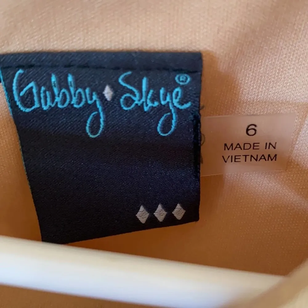 Gabby Skye Cream Floral Printed Dress Size: 6 - Image 5