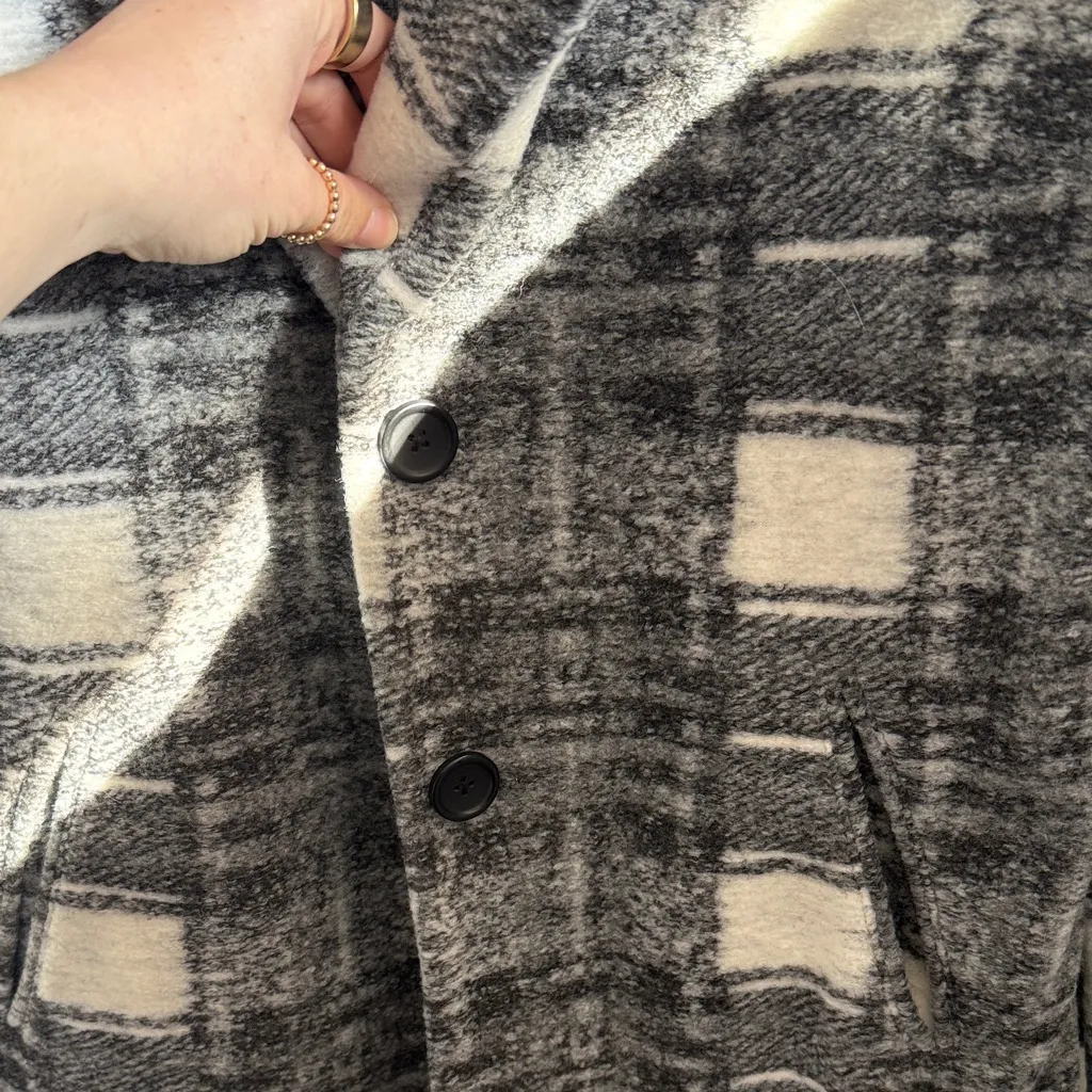 Brand New with Tags Banana Republic Plaid Gray Women's Coat - Image 5