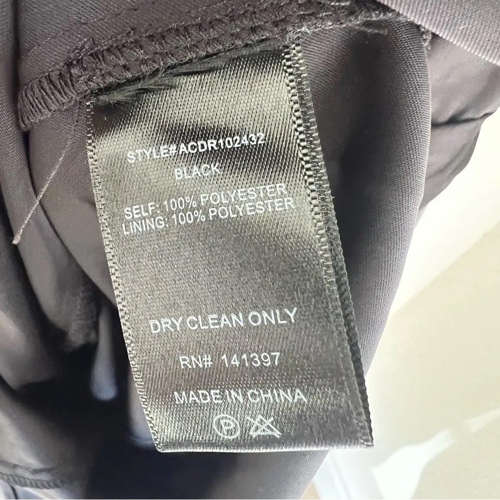 New ASTR The Label Georgiana Halter Neck Maxi Dress in Black - Image 11