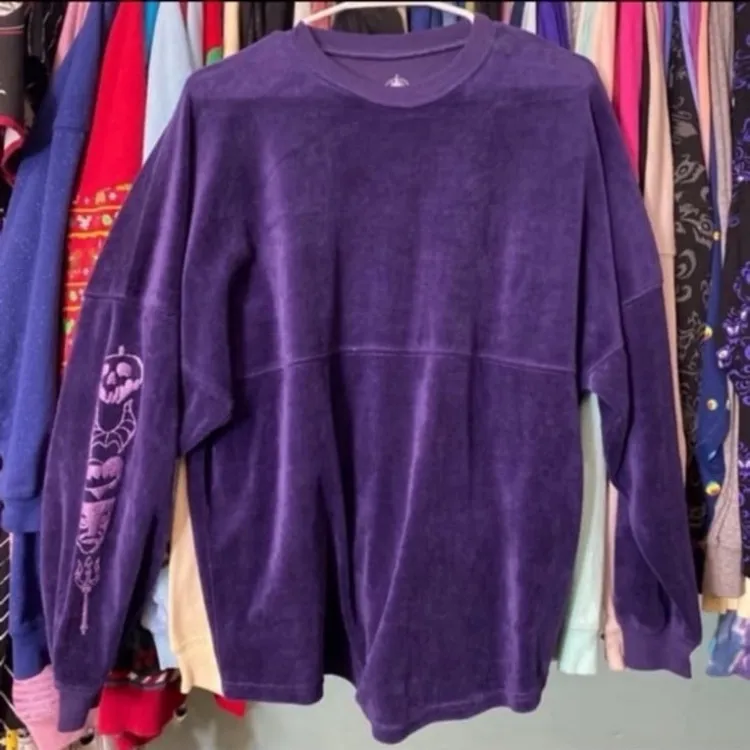 Disney parks evil queens villains velour spirit jersey S - Image 7