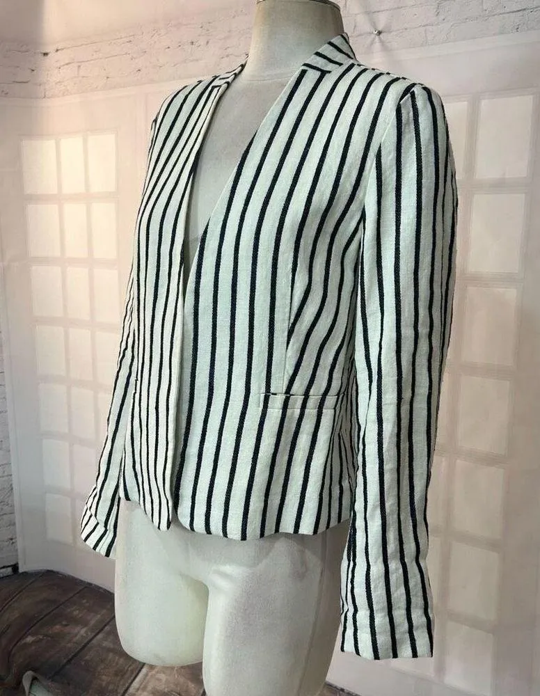 Ann Taylor Loft White and Navy Blue Striped linen Blazer Jacket Size Medium - Image 3