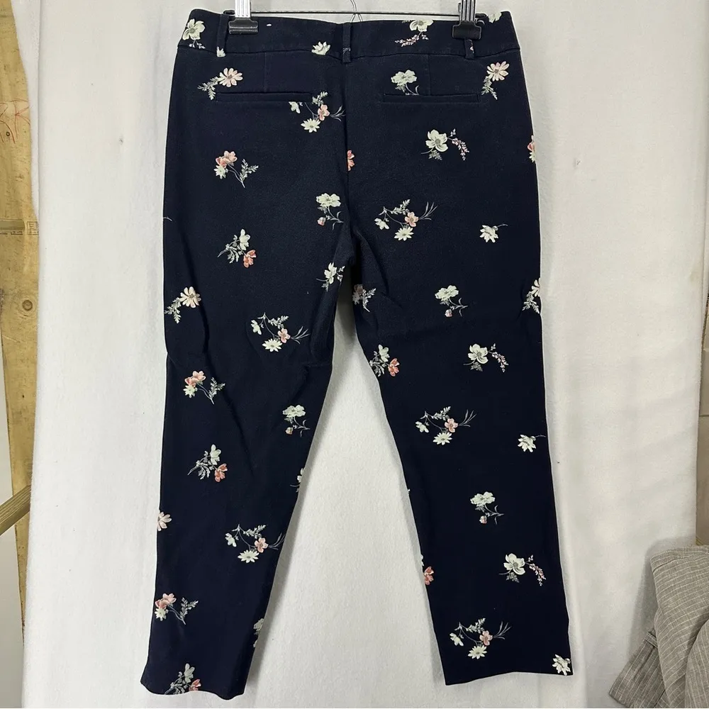Ann Taylor Loft The Riviera Pant Cropped Marisa Fit Floral Print Size 10 Navy - Image 9
