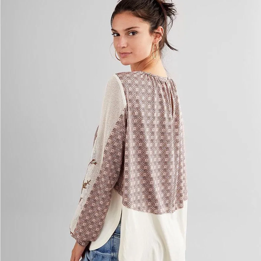 Gimmicks BKE Raw Edge Pieced Top in Creme Multi BOHO Peasant Prairie Sz S - Image 3