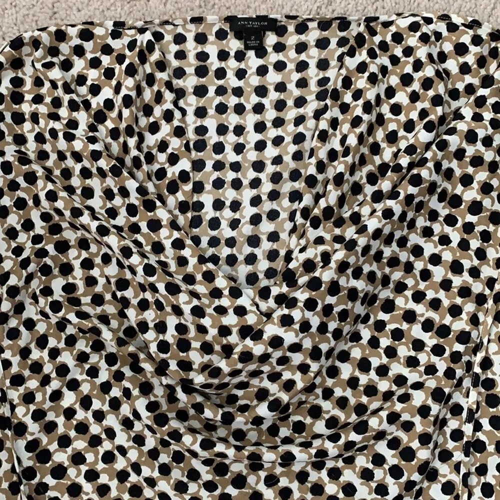 Ann Taylor Polka dot Blouse Sz 2 - Image 2