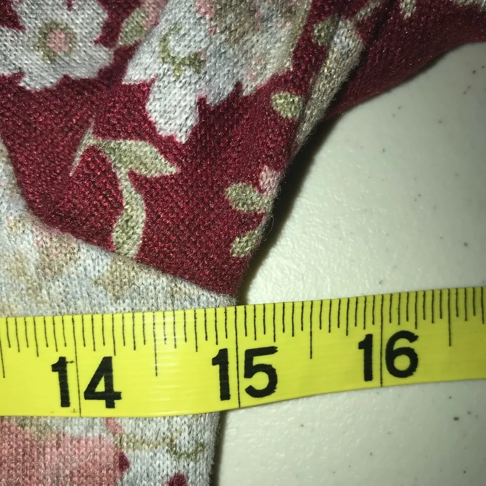 Almost Famous Form Fitting Top 1955 - Image 3