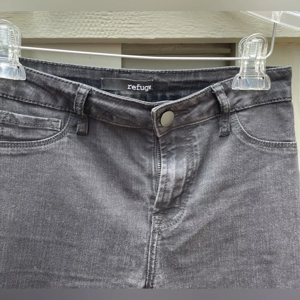 REFUGE Black High Waisted Slim Skinny Leggings Jeans Zip Closure Sz 4/27 - Image 3