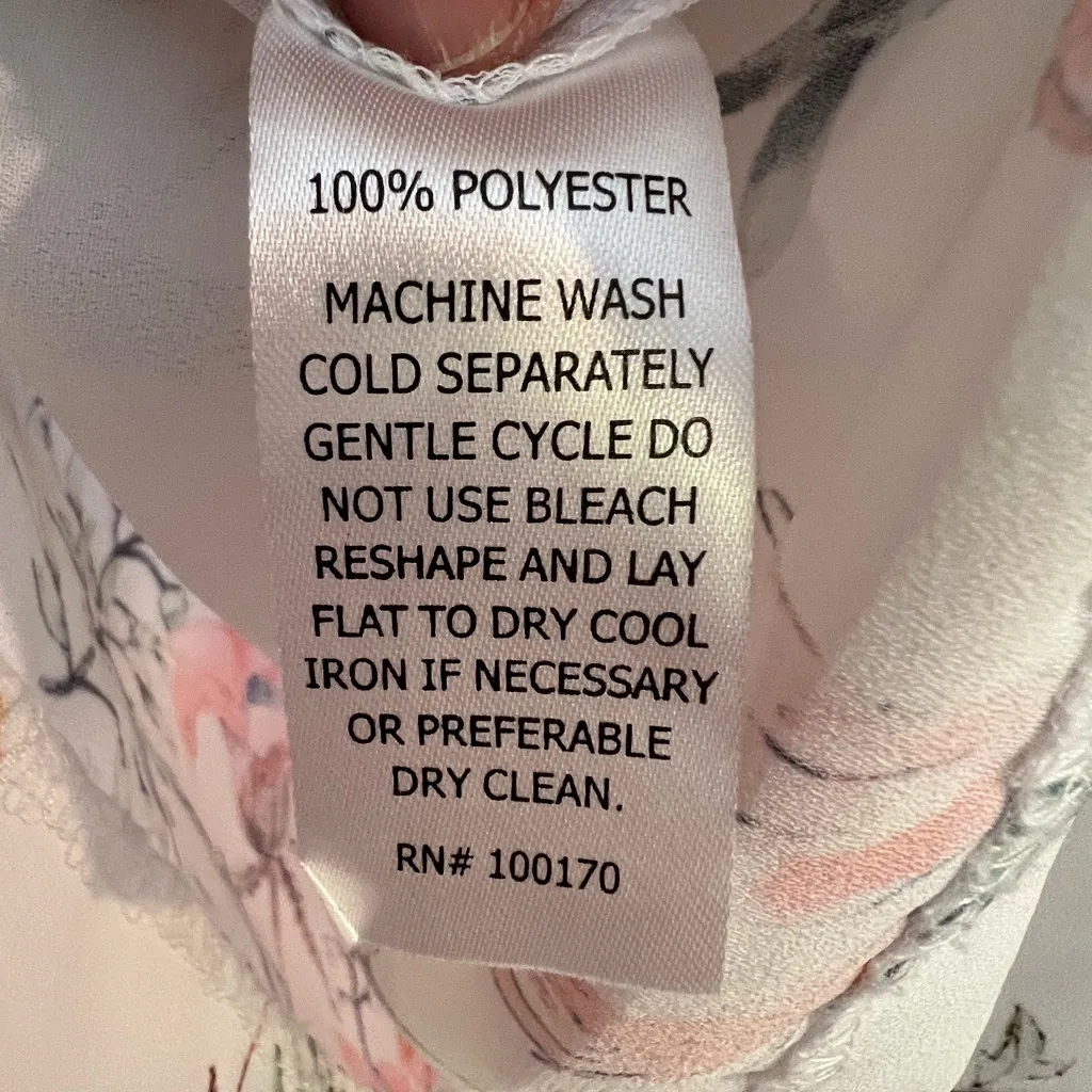 Tabitha Webb Floral Print Women's blouse size LARGE - Image 6