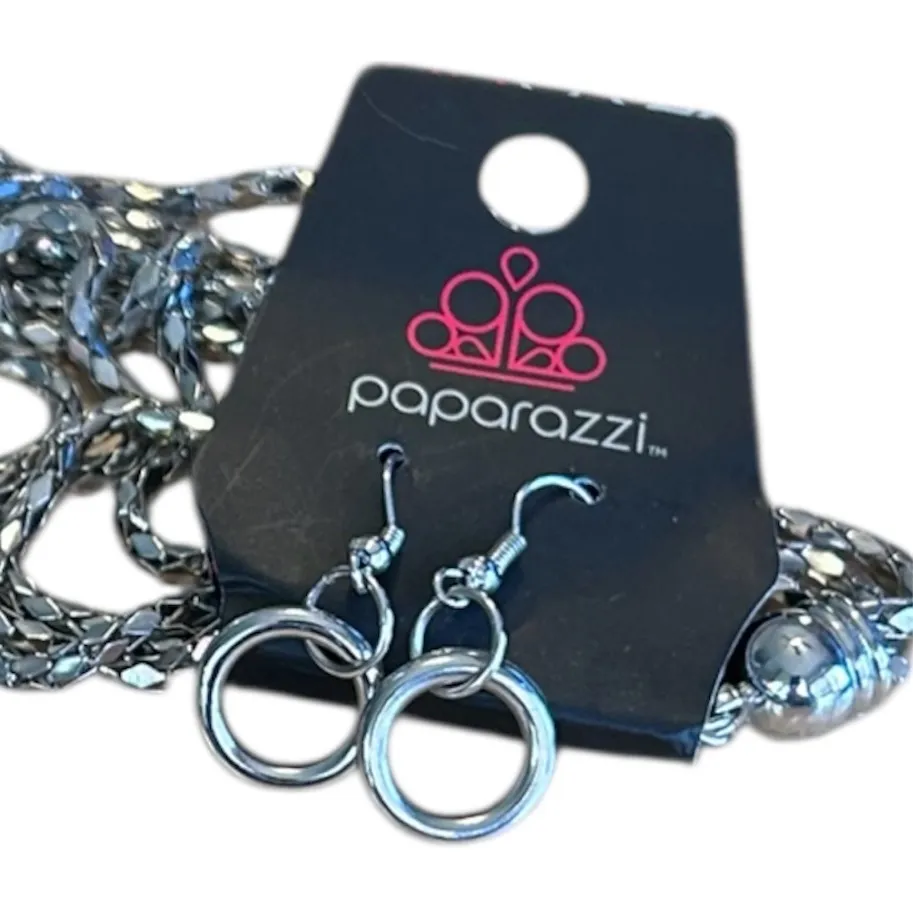 New Paparazzi Earring/Necklace set..Necklace 17” - Image 5