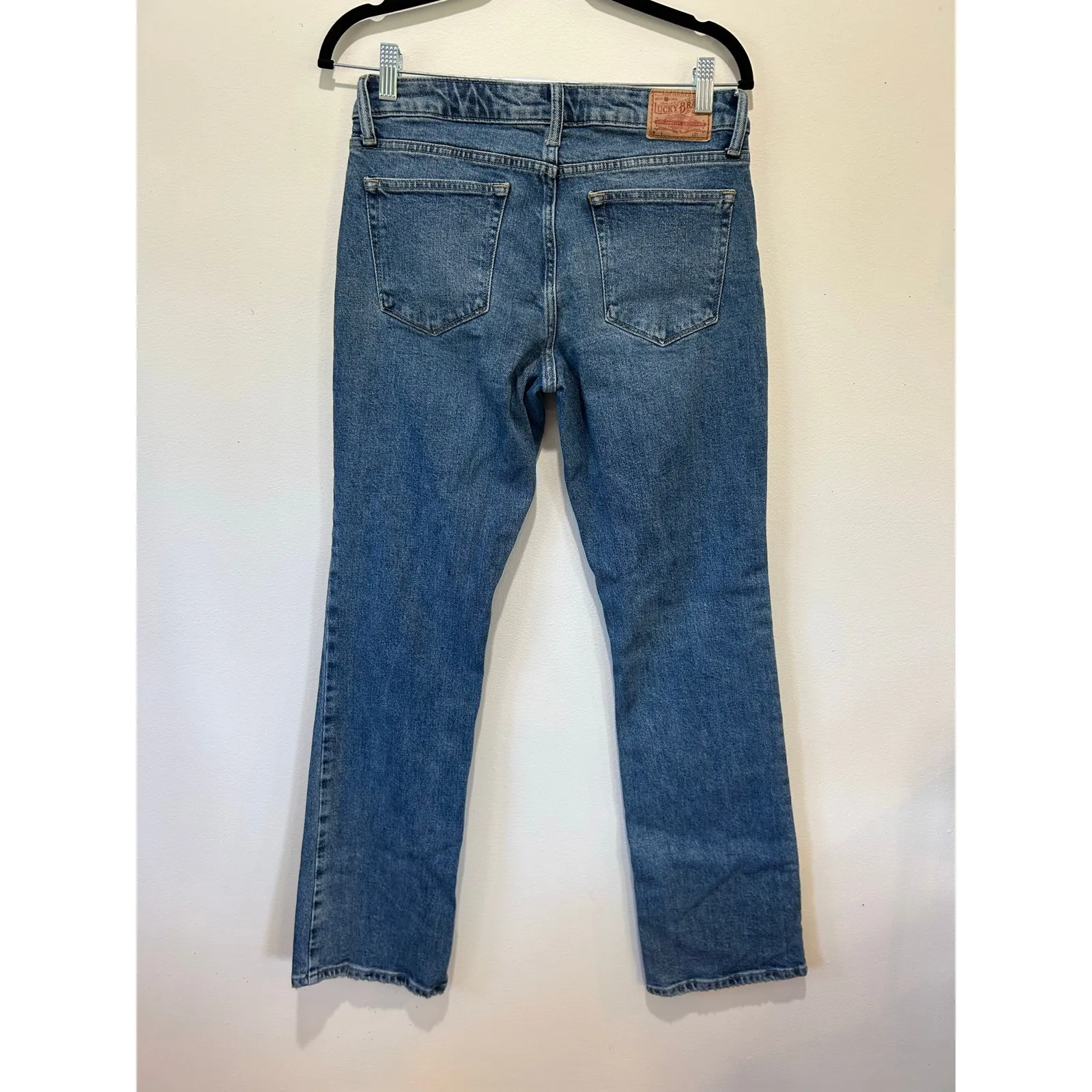 Lucky Brand womens jeans size 28 Lolita boot cut 31 inch inseam - Image 4