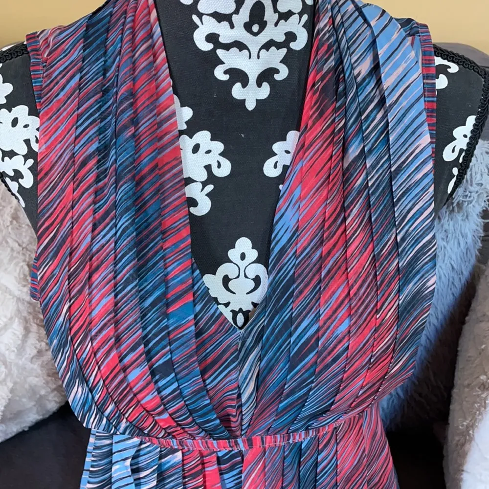 JENNIFER LOPEZ Colorful Tank Blouse Size Medium - Image 2