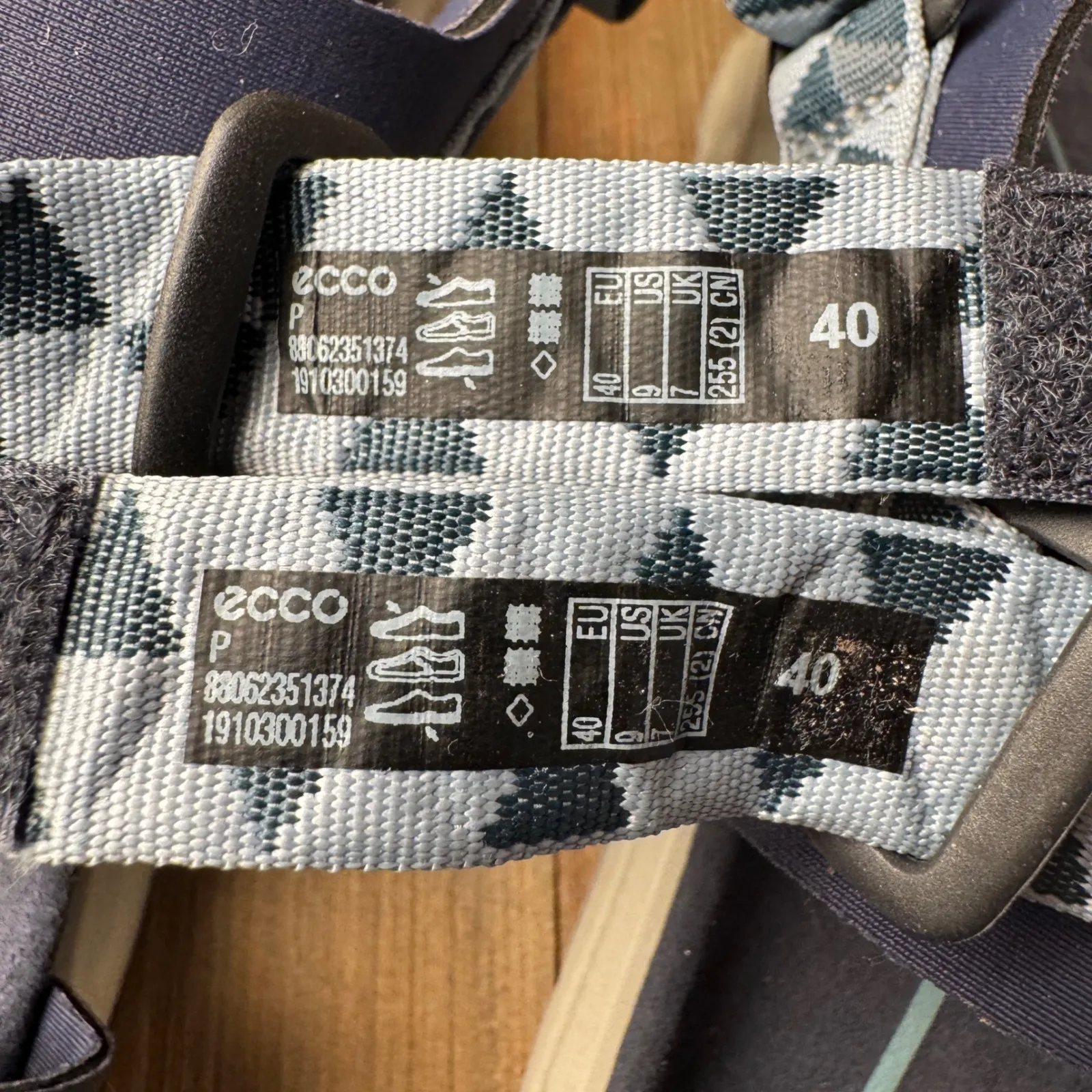 Ecco Women's Multi-Strap Hiking Sandals Size 40 US‎ 9 Blue Geometric Gorpcore - Image 5