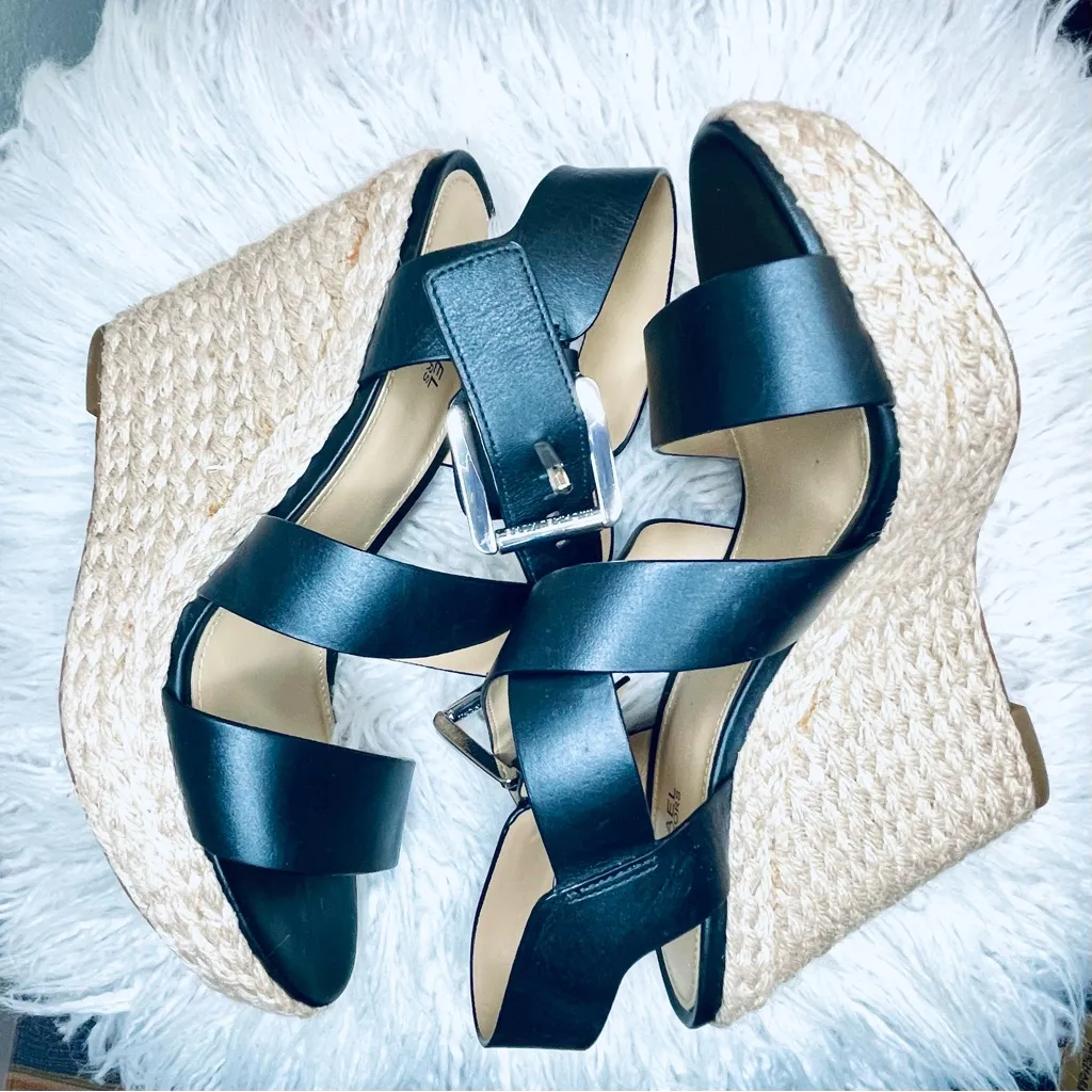 MICHAEL KORS Black Strappy Heels Wedges GIOVANNA - Image 3