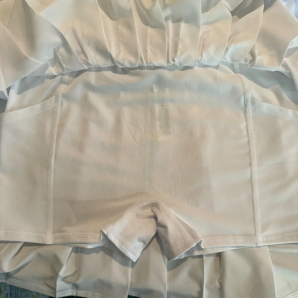 Alo Yoga Varsity Tennis Skirt Women's Medium White Pleated Mini Active Sporty - Image 11