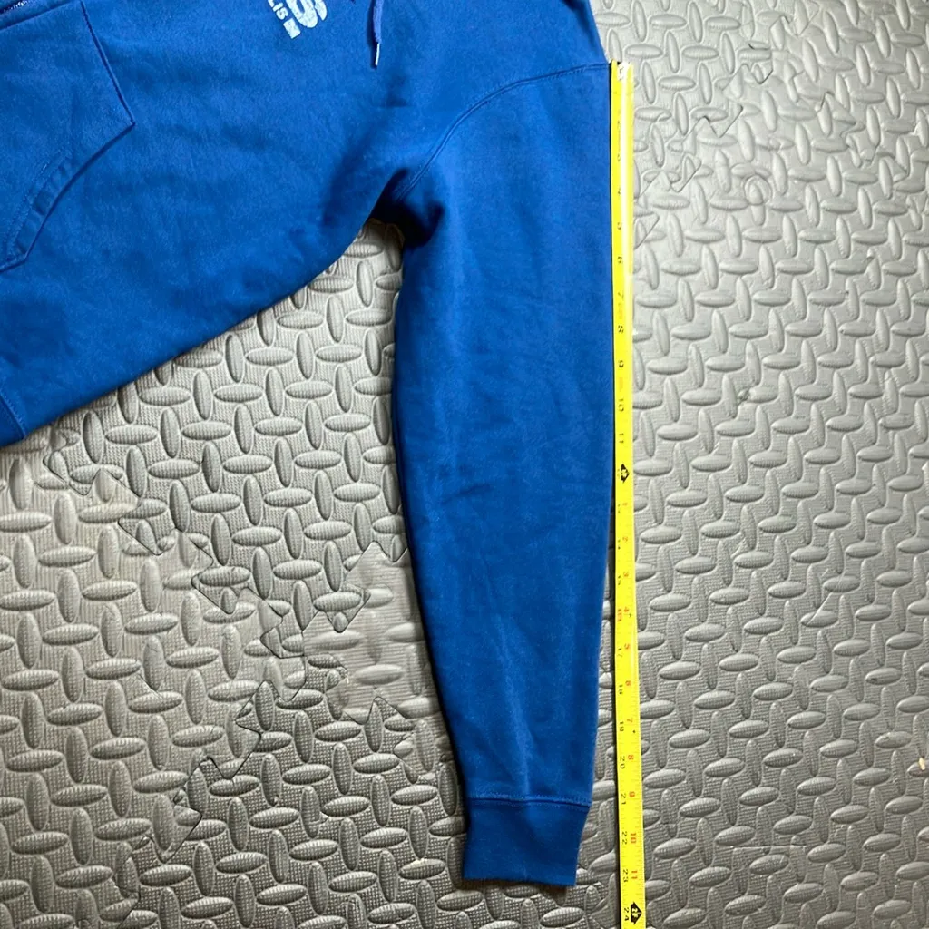 NFL Team Apparel Women's Royal Blue Colts Hoodie Size‎ L - Image 3