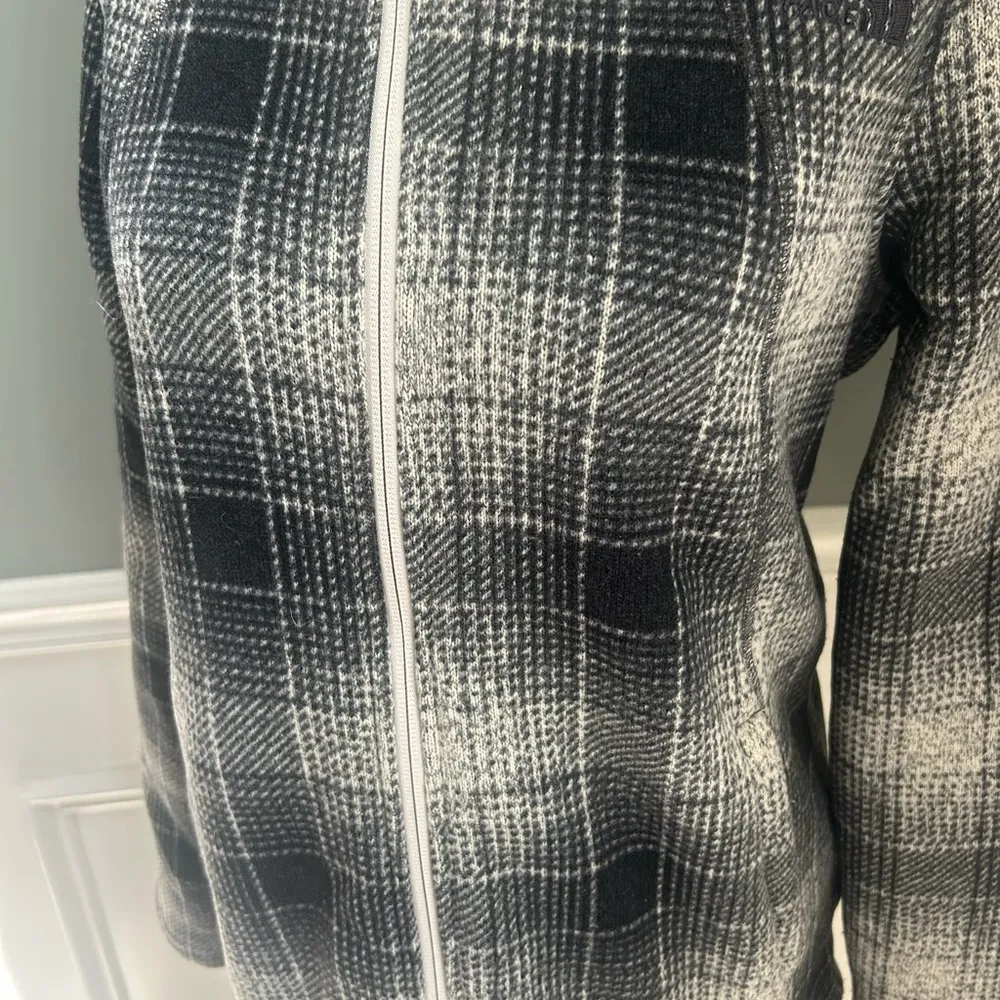 North Face Jacket Women’s Plaid Full Zip Up Sweater Fleece Large - Image 3