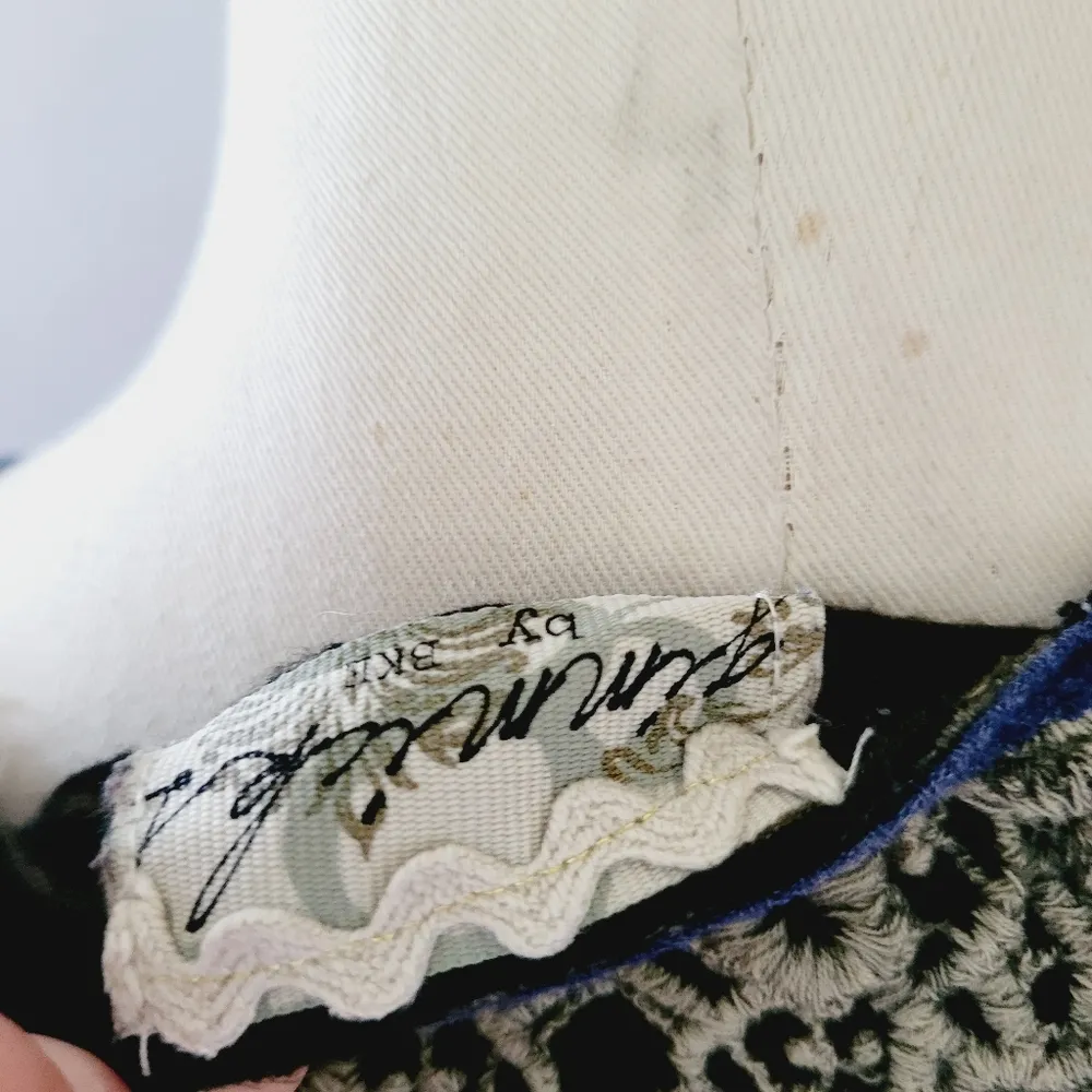 Gimmicks by bke striped henley size xs - Image 10