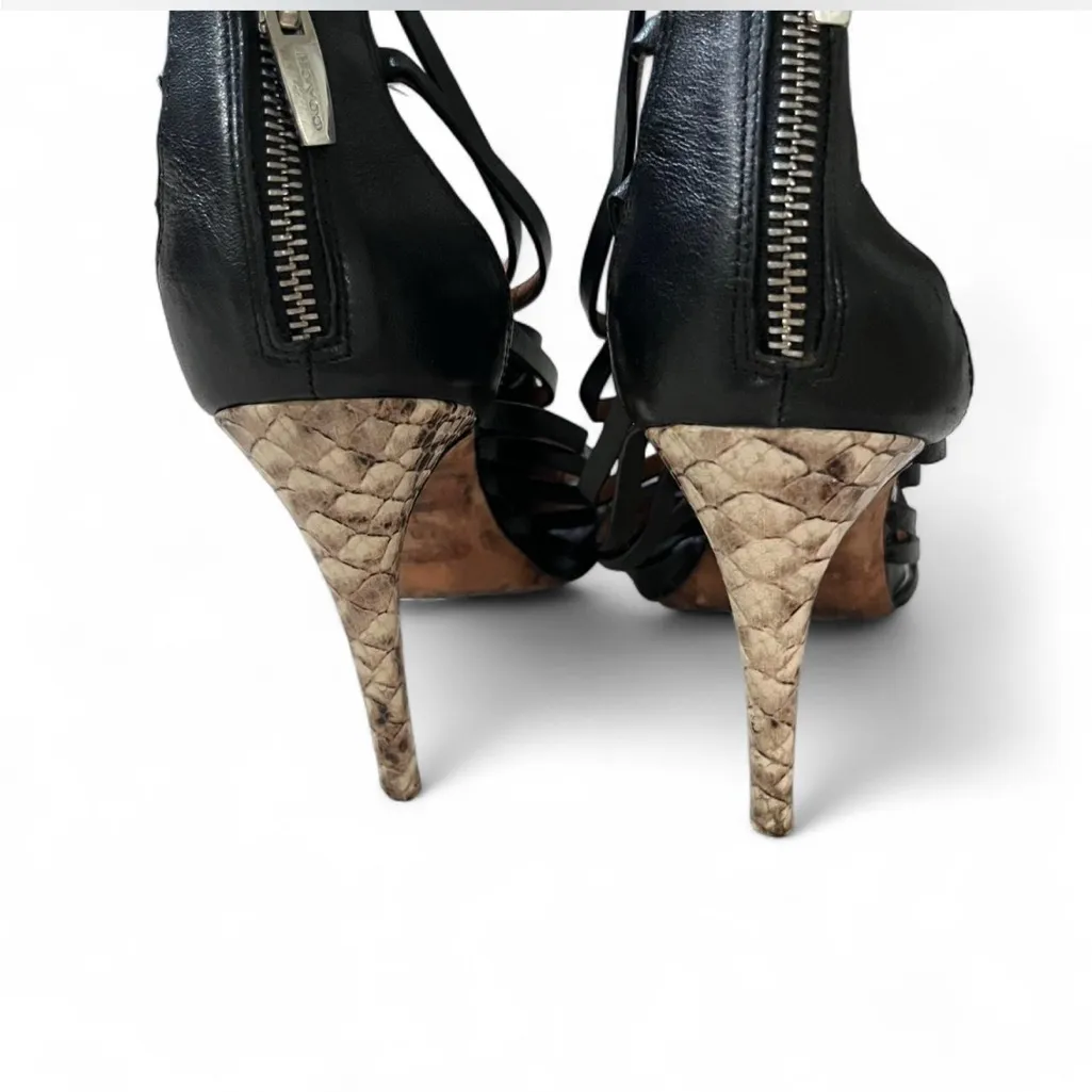 Coach Women’s black leather and Snakeskin Heels sandals Stunning vintage - Image 6