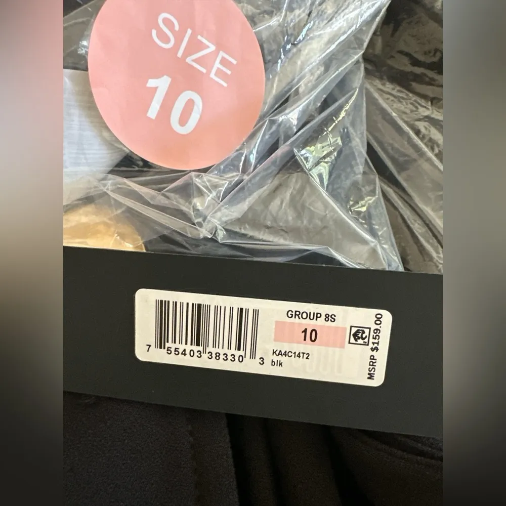 NWT Donna Karan Women's Mock-Neck Belted Jumpsuit Bk 10 - Image 7