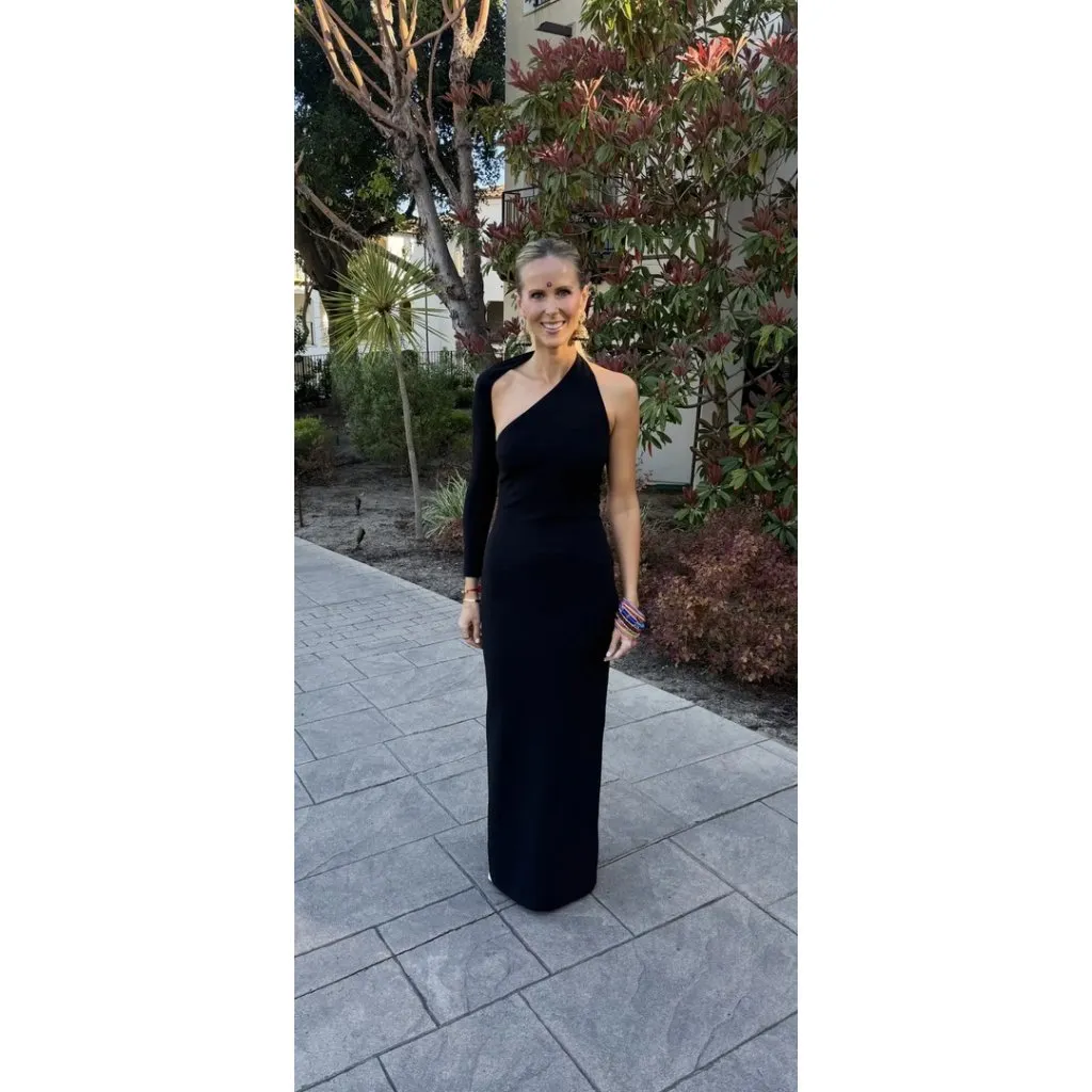 BETSY & ADAM Asymmetric Single Long Sleeve Gown in Black Size US 8 - Image 4