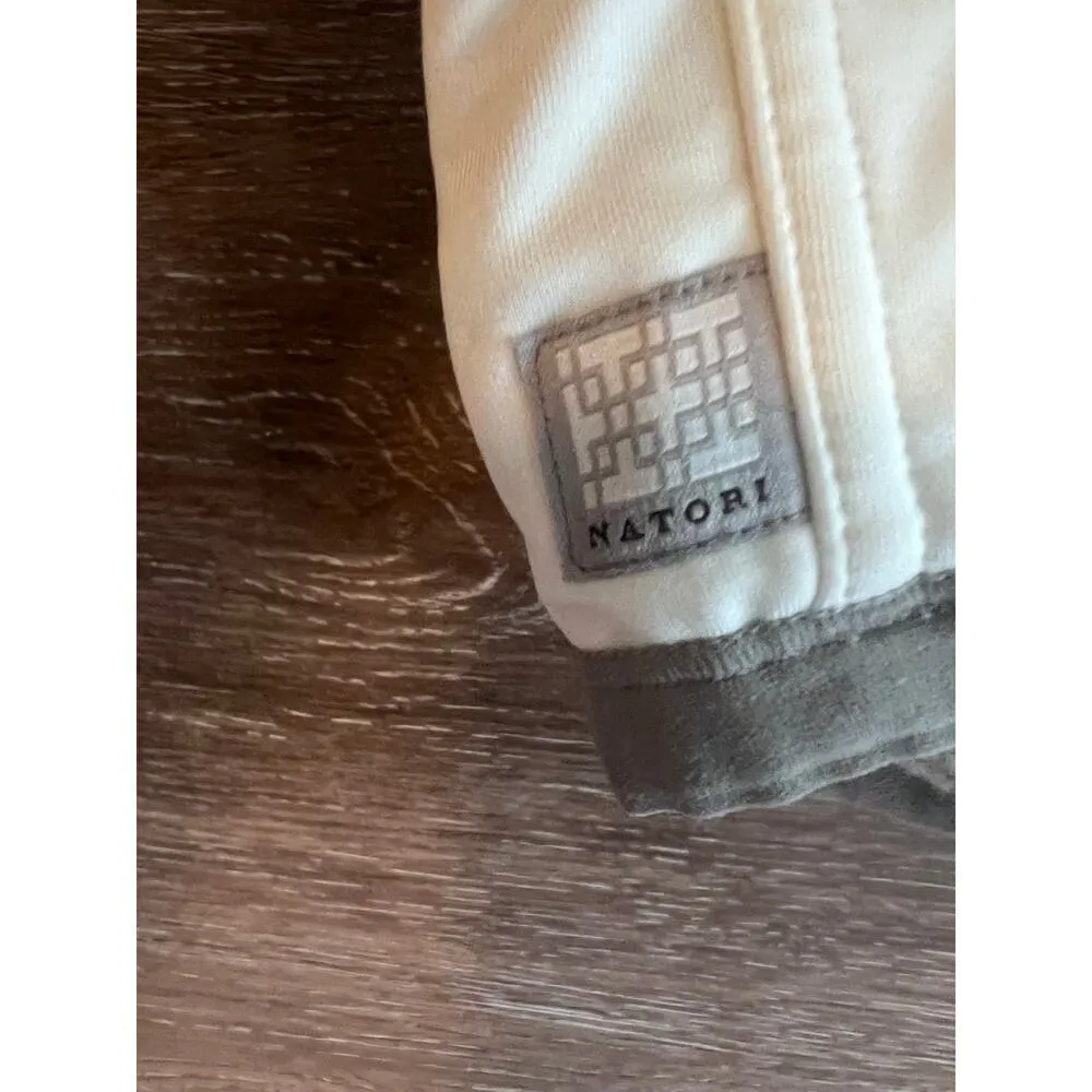 Natori Sports Bra White size 32D Adjustable Straps Under wire - Image 9