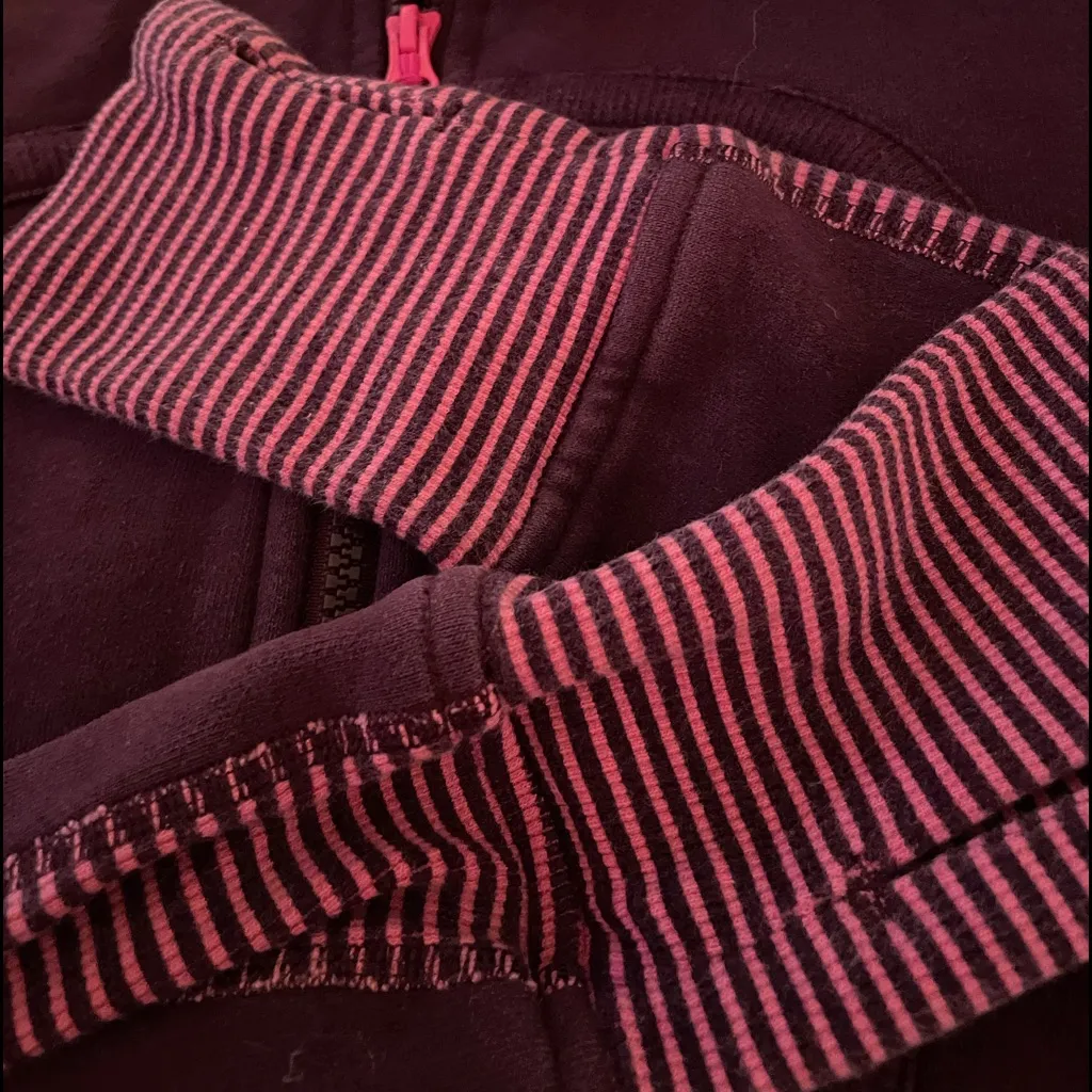 Lululemon VINTAGE Scuba Stretch Hoodie Jacket - Image 10