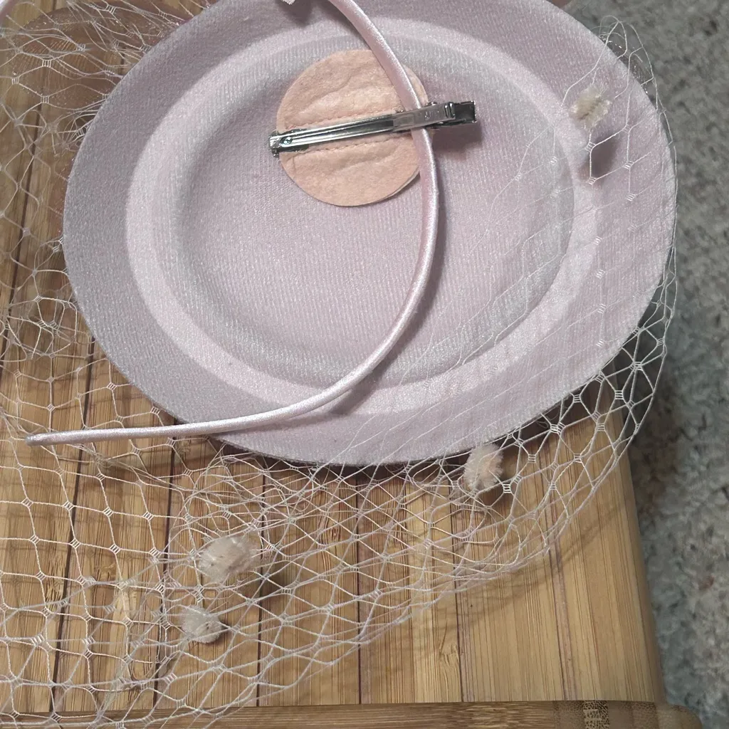 Elegant Pink Fascinator with Floral Accent - Image 5