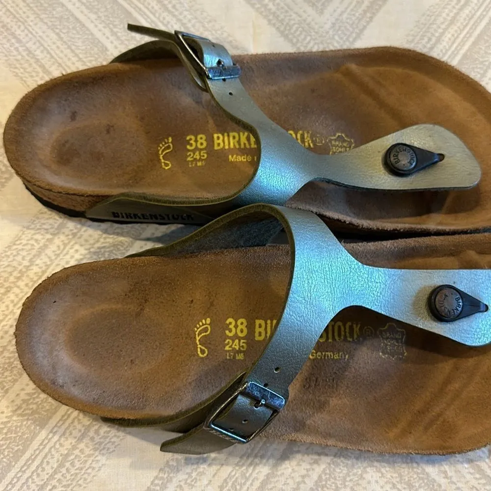 Birkenstock Women’s Gizeh Birko-Flor Silver Flip Flop - Size 38 - Image 3