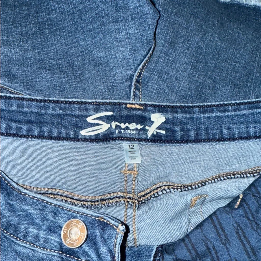 Seven7 Women's Frayed Hem Jean Shorts - Blue - Image 4