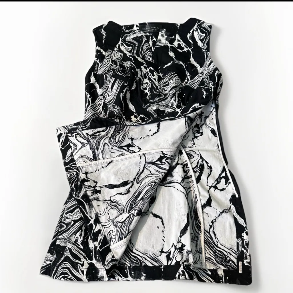 Hilton Hollis Womens Black Abstract Art‎ Short Sleeve Blouse Top Italy 6 - Image 5