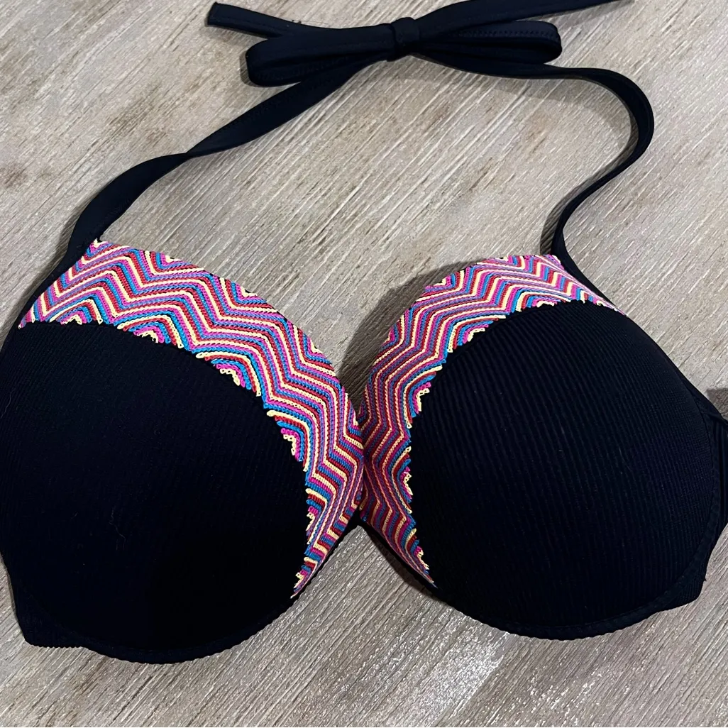 Shade & Shore Colorful Halter Bikini Top - Image 4