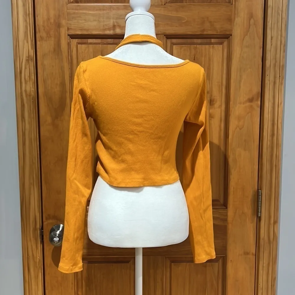 Bershka Fitted Long Sleeve Shirt Yellow - Image 3