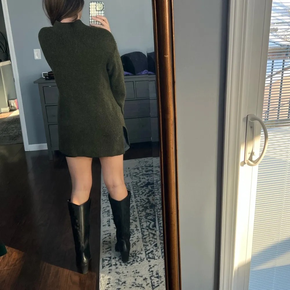 Green Sweater Dress Size M - Image 6