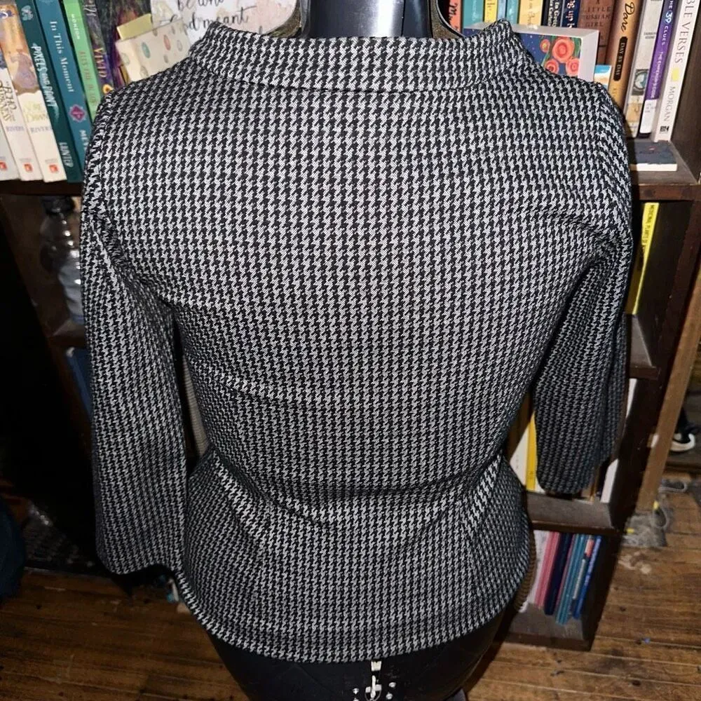 Boden herringbone high neck knit royalcore Parisian top Pink Size 2 - Image 2