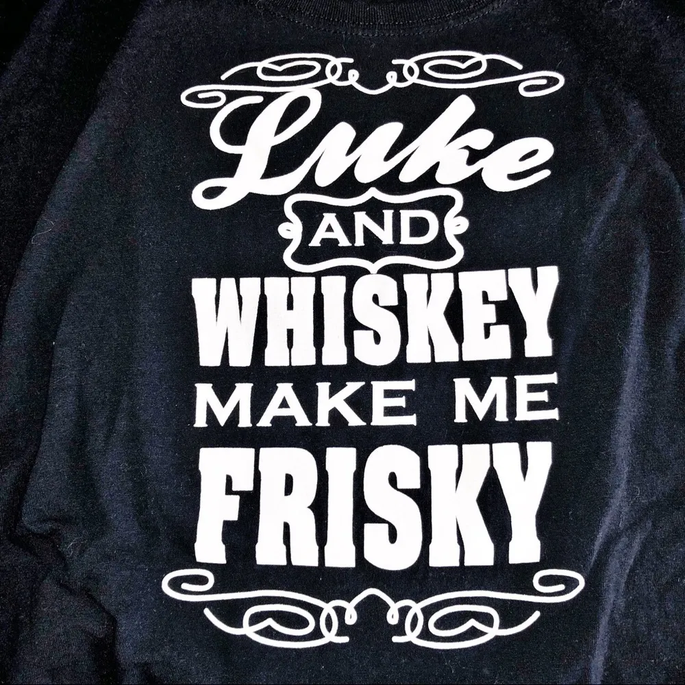 Luke and Whiskey Make Me Frisky T-shirt Size XXL - Image 3