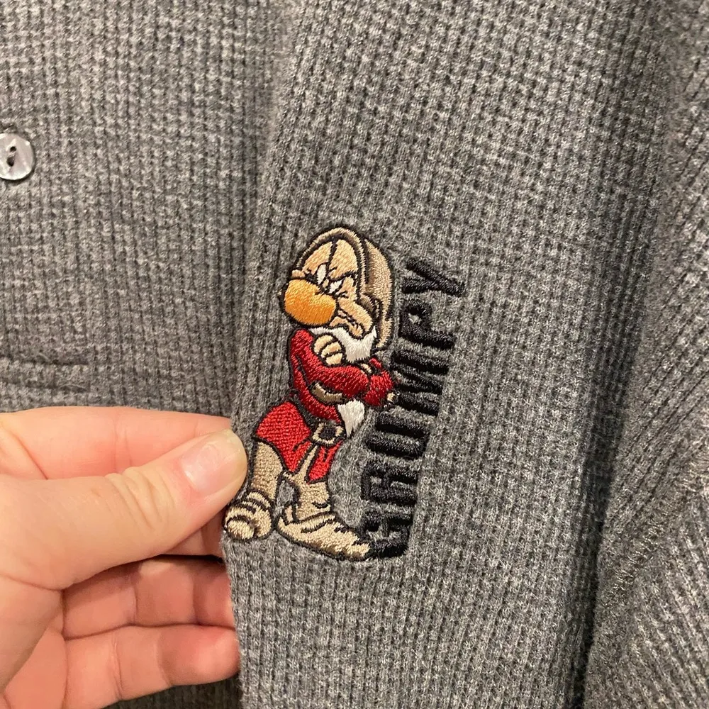 Disney Vintage Grumpy Snow White Henley Size Large EUC - Image 2